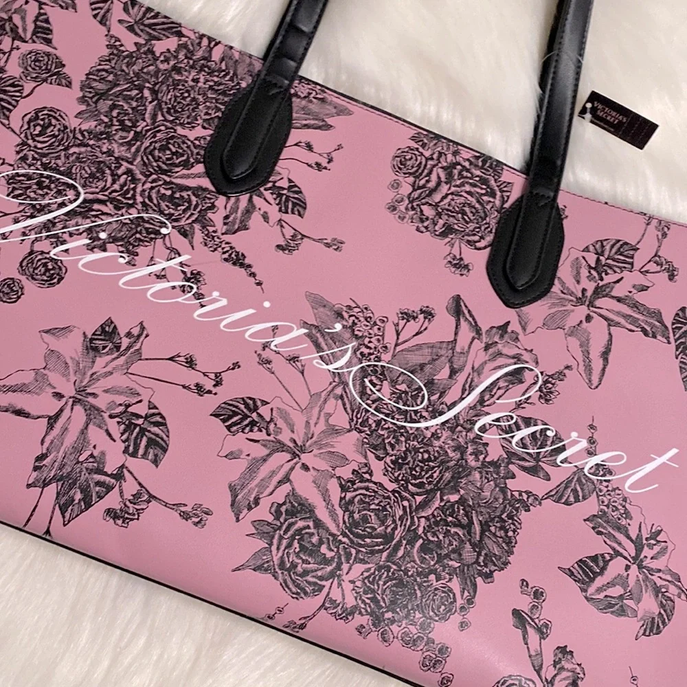 Victoria’s Secret Pink and Black Rose Tote NWT Excellent Condition